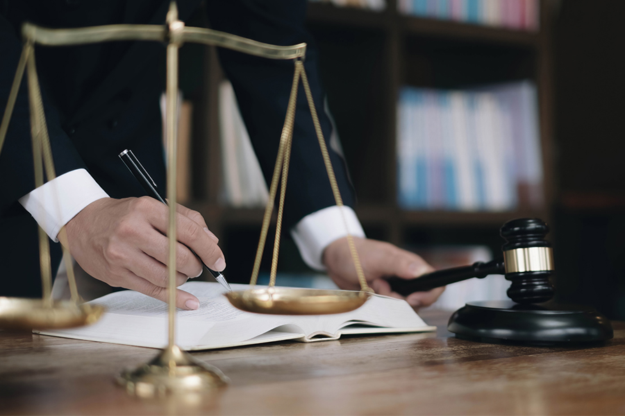 穿透公司面纱：当关联公司变“提线木偶”，债权人如何用“人格混同”实现债务追偿？